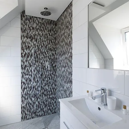 Buergerhofhotel מלון