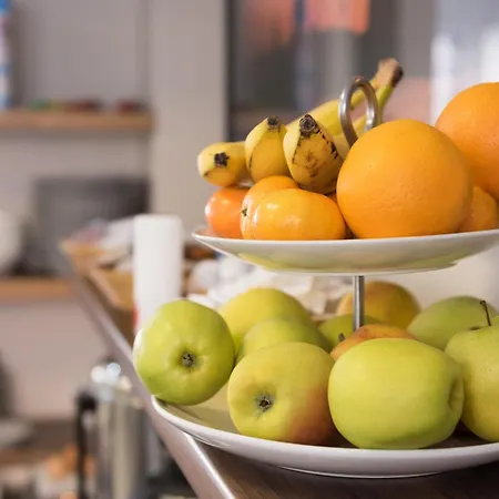 Buergerhofhotel מלון